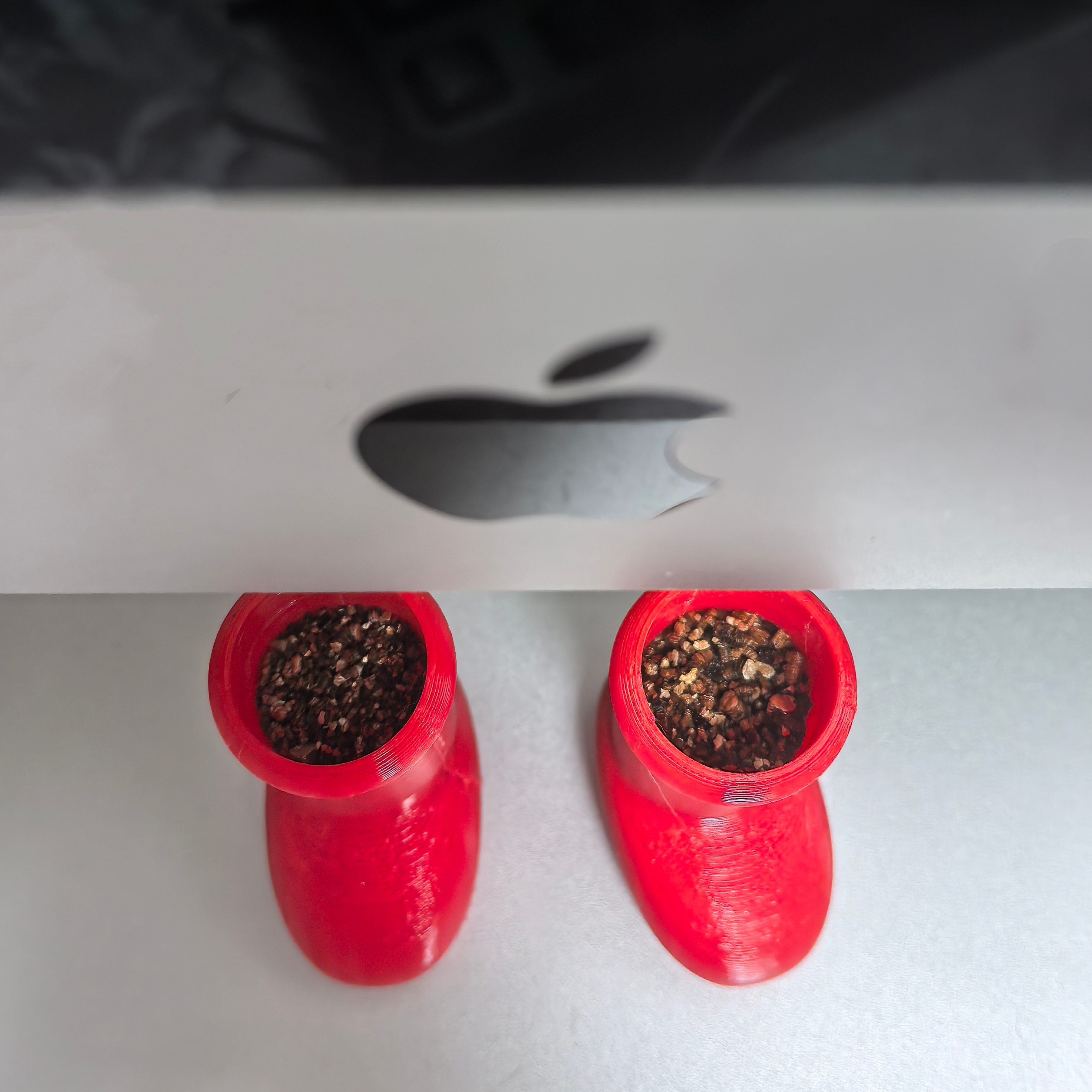 红靴子与花
